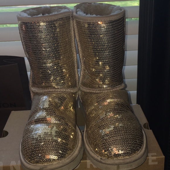 Ugg boots - Picture 2 of 5